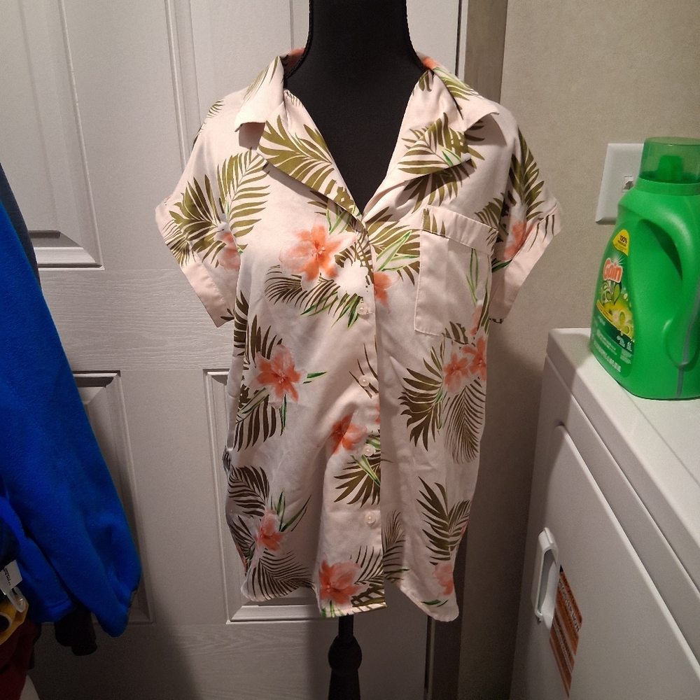 Apt. 9 Vibrant Floral Pajama Shirt Size Medium